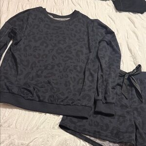 Black Leopard Print Lounge Set